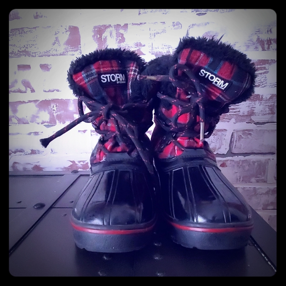 Plaid winter boots